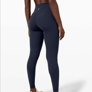 Navy Lululemon Wunder Under HR 25 inch